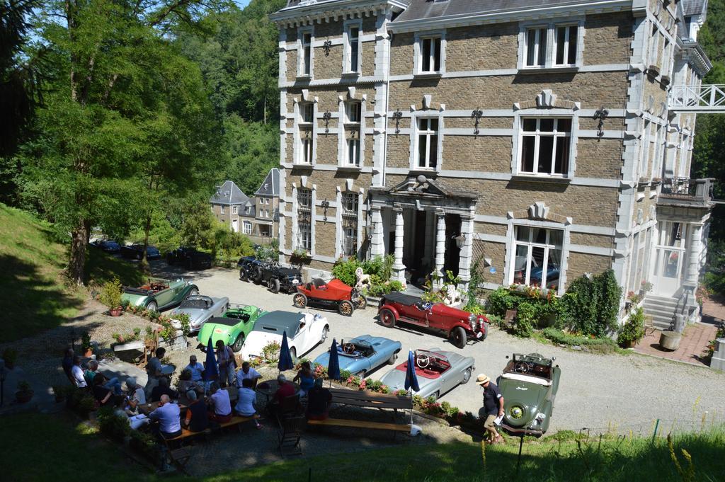Chateau Bleu Hotel Trooz Bagian luar foto