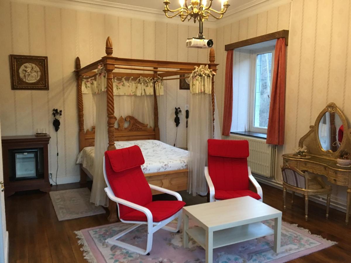 Chateau Bleu Hotel Trooz Bagian luar foto